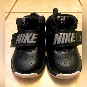 Toddler Nike Hustle D8 Shoes